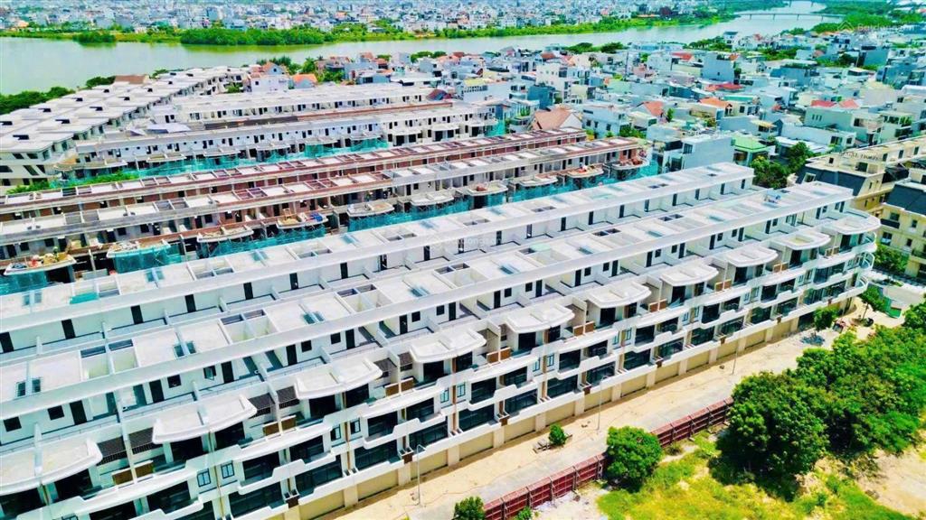 Căn trục đường 26m vũ trọng phụng duy nhất bán giá cực rẻ  thu hồi vốn  4,5 tầng  giá đầu tư