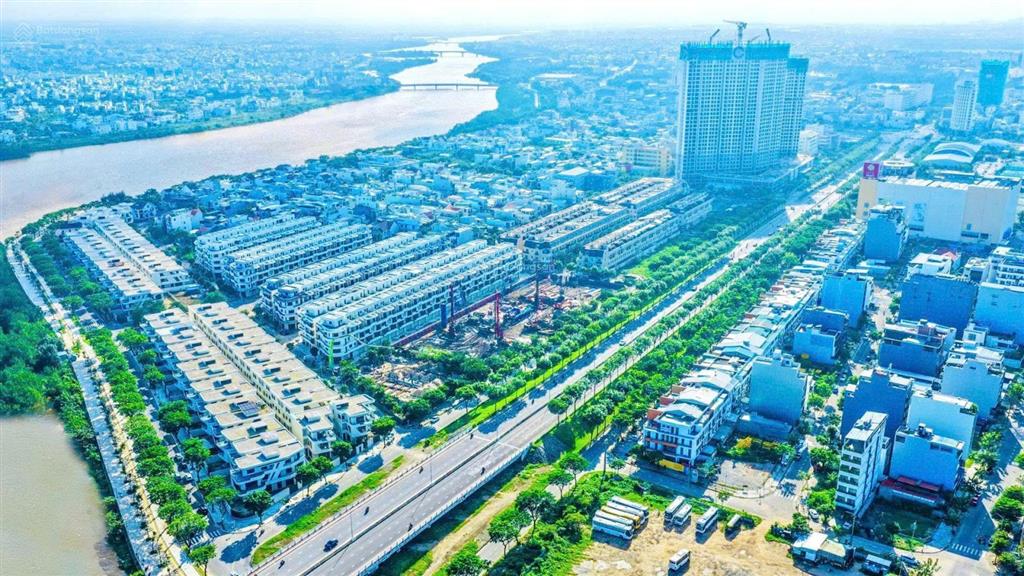 Shb nguyễn lộ trạch dt 109,2m²  dtsd 430m hướng đông nam cơ hội sở hữu căn nổi bật  giá tốt