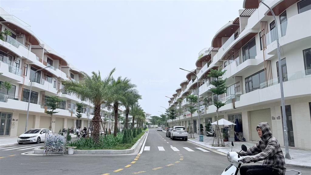 Căn shophouse shb 13 tỷ  hóa sơn 8  dt 99m2  giá siêu tốt còn thương lượng  cực tốt