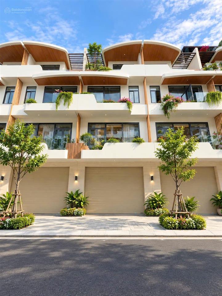 Căn shophouse shb 13 tỷ  hóa sơn 8  dt 99m2  giá siêu tốt còn thương lượng  cực tốt