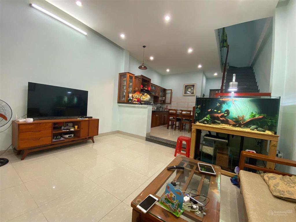 Cho thuê nhà 2 tầng, kiệt ô tô huỳnh ngọc huệ, thanh khê, đà nẵng