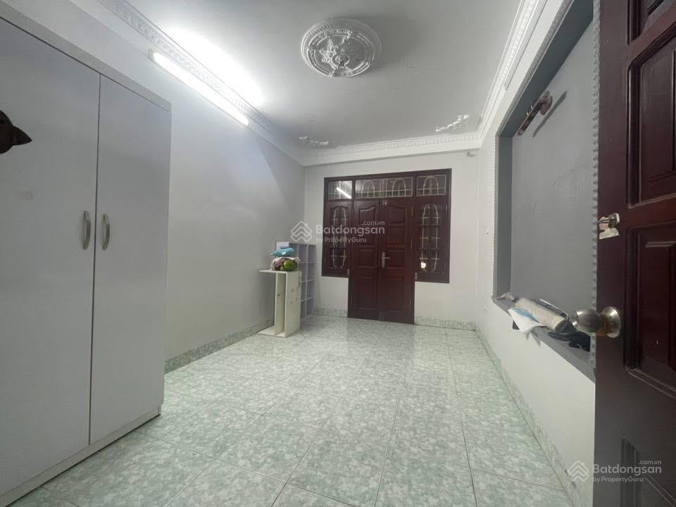 Bán nhà mặt ngõ phố trấn vũ cách 1 nhà ra mp.,,