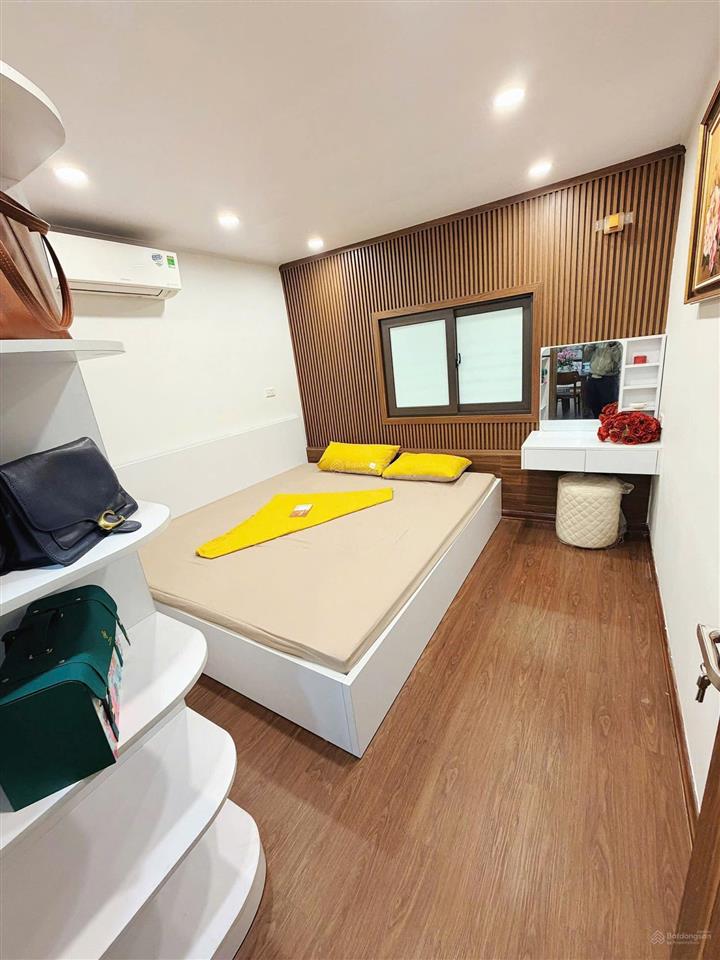 Nhà tập thể phương mai sổ đỏ 41m2 thực tế 80m2 công năng 03 ngủ 02 vệ sinh có thể cơi thêm 4.75 tỷ