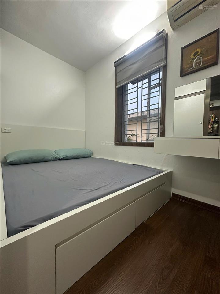 Nhà tập thể phương mai sổ đỏ 41m2 thực tế 80m2 công năng 03 ngủ 02 vệ sinh có thể cơi thêm 4.75 tỷ