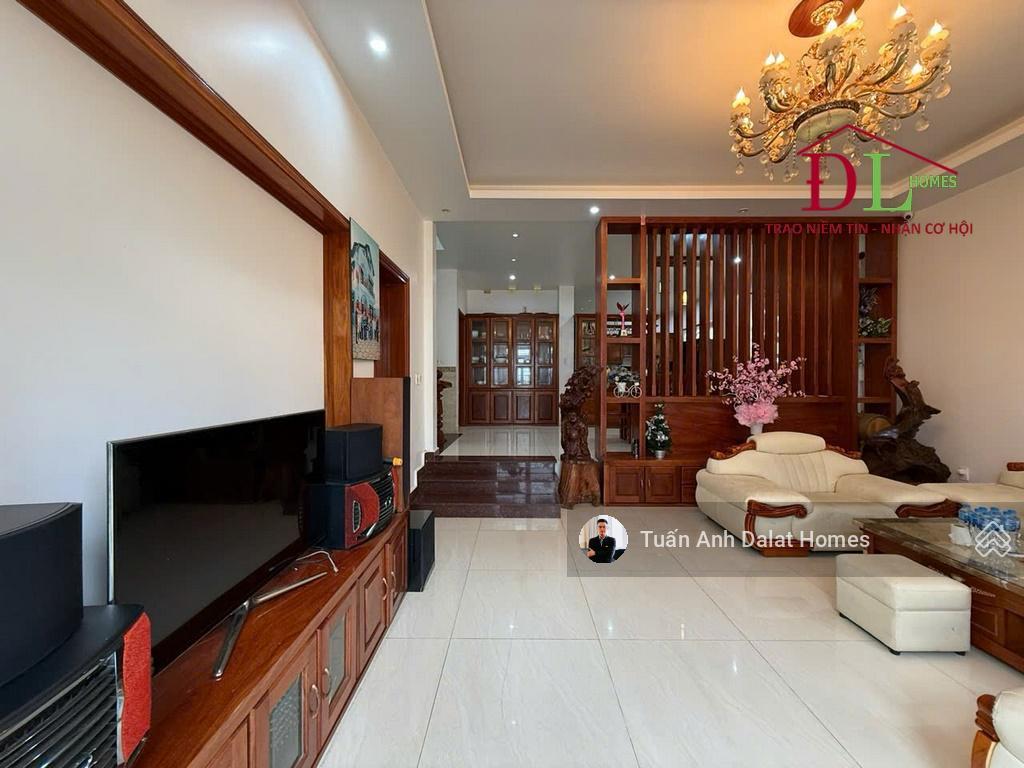Hàng hiếm sót lại 1 căn biệt thự kqh golf valley đà lạt hoàn công nội thất gỗ cao cấp giá chỉ 38 tỷ