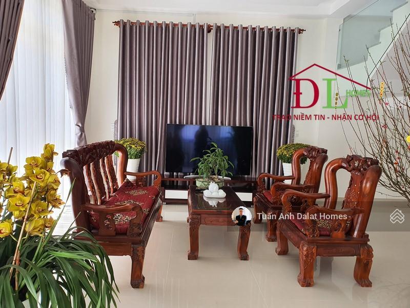 Bán biệt thự kqh an sơn đà lạt 14 phòng 410m² mặt tiền 12m, sân rộng, giá 19,5 tỷ