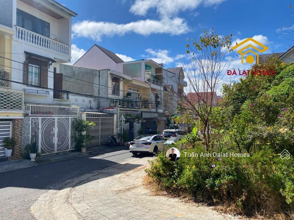 Bán đất kqh yersin đà lạt ~ 400m2 full thổ đi bộ ra hồ xuân hương giá 24 tỷ