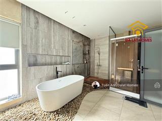 Cuối năm tìm villa trung tâm đà lạt căn này không nên bỏ qua  đẹp mà giá như bán đất