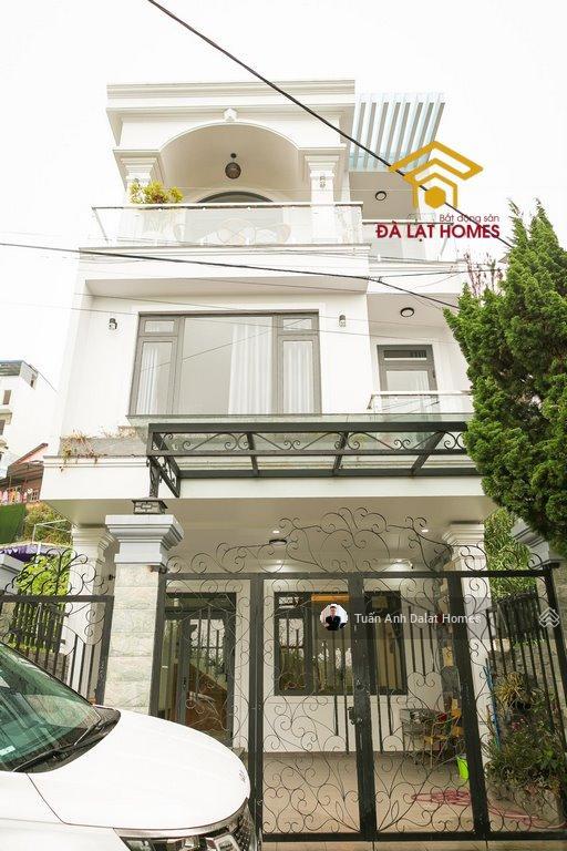 Bán nhà kqh thái lâm ngay trung tâm đà lạt 132.91m² ngang 6m đã hoàn công view rất đẹp. giá 11 tỷ