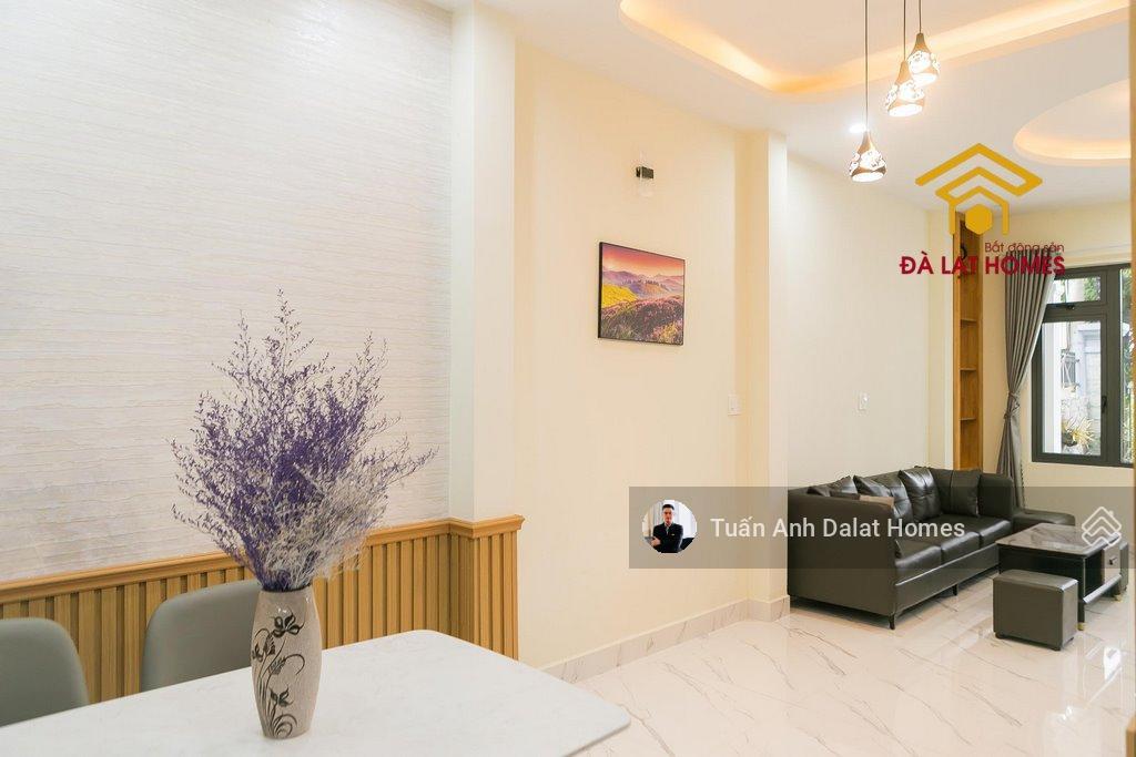 Bán nhà kqh thái lâm ngay trung tâm đà lạt 132.91m² ngang 6m đã hoàn công view rất đẹp. giá 11 tỷ