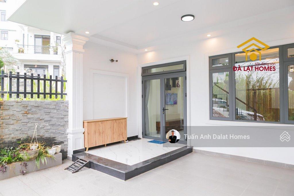 Bán nhà kqh thái lâm ngay trung tâm đà lạt 132.91m² ngang 6m đã hoàn công view rất đẹp. giá 11 tỷ