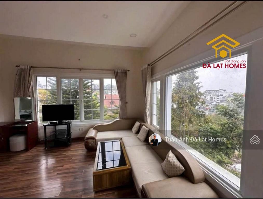 Bán biệt thự góc 2 mặt tiền triệu việt vương đà lạt đã hoàn công mặt tiền rộng 21m, giá 22 tỷ