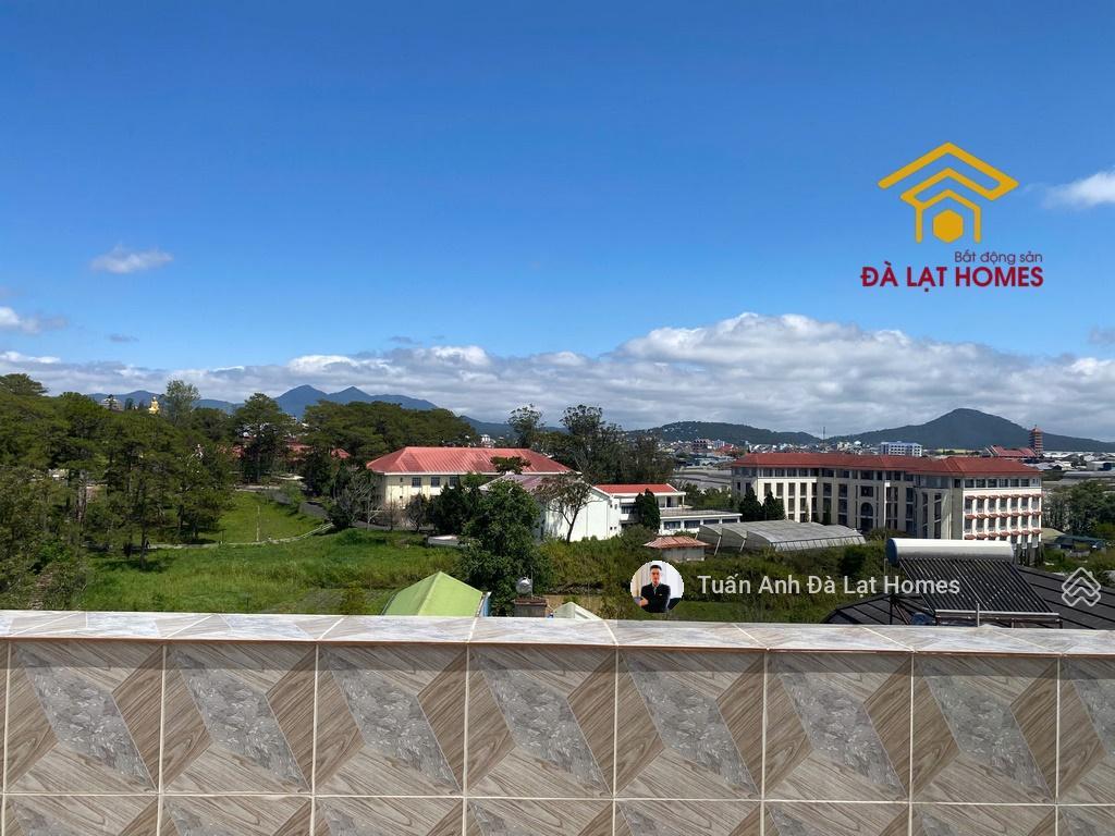 Bán villa tân cổ điển 2 mặt tiền khu đồi trà sát sân golf đồi cù view đẹp không che chắn
