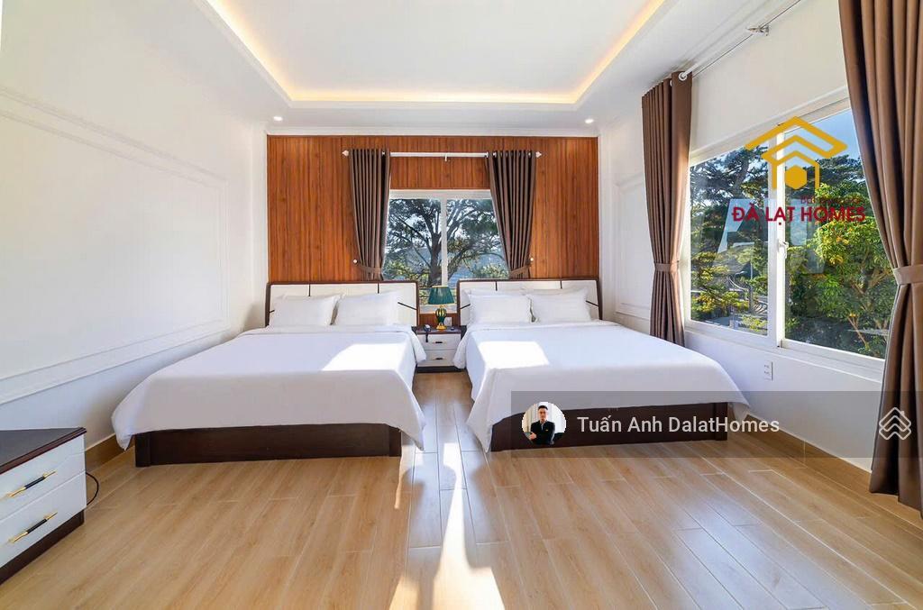 Bán khách sạn mặt tiền triệu việt vương đà lạt hơn 1700m2 dt sàn, 33 phòng, sát dinh bảo đại
