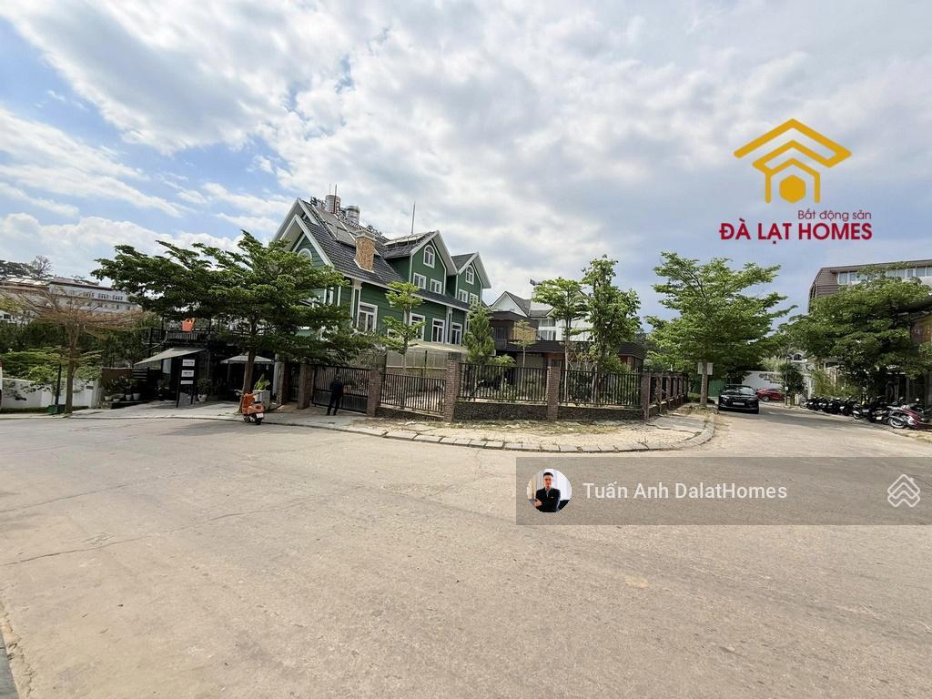 Bán đất góc 2 mặt tiền kqh golf valley sát haus đà lạt, 362m2 đi bộ ra hồ xuân hương