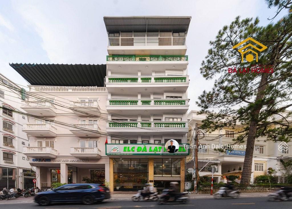 Bán khách sạn bà triệu đà lạt, tc 3 sao doanh thu 400500 triệu/tháng cách hồ xuân hương 500m