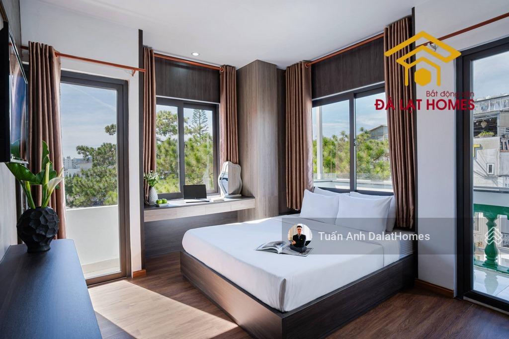 Bán khách sạn bà triệu đà lạt, tc 3 sao doanh thu 400  500 triệu/tháng cách hồ xuân hương 500m