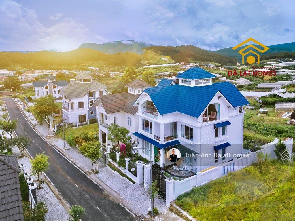 Bán biệt thự đồi dic an sơn đà lạt, 422m² ngang 16m hoàn công thang máy nội thất cao cấp