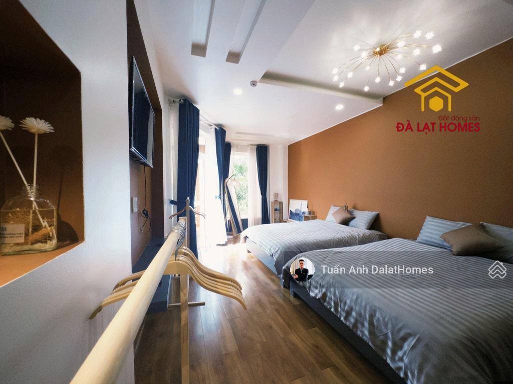 Cách hồ xuân hương chỉ 200m biệt thự hồ tùng mậu sau lưng quảng trường ngắm view hồ siêu hiếm 16 tỷ