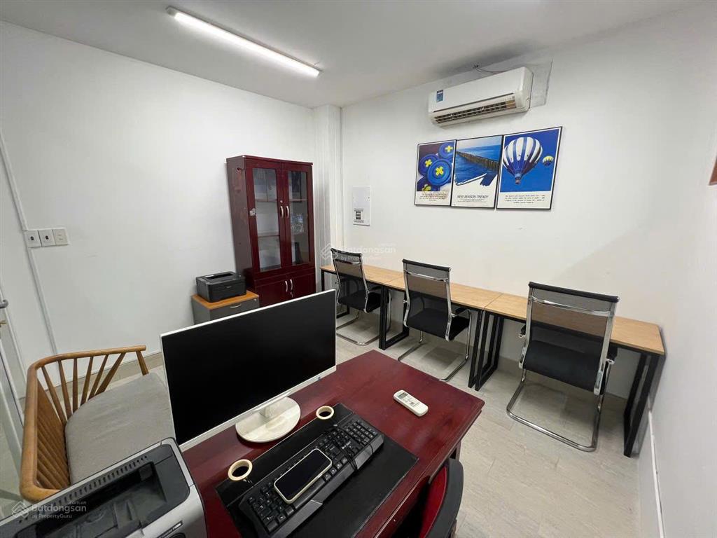Văn phòng cho 5 người, giá trọn gói chỉ 4 triệu bao điện nước wifi, sẵn bàn ghế, vào làm ngay