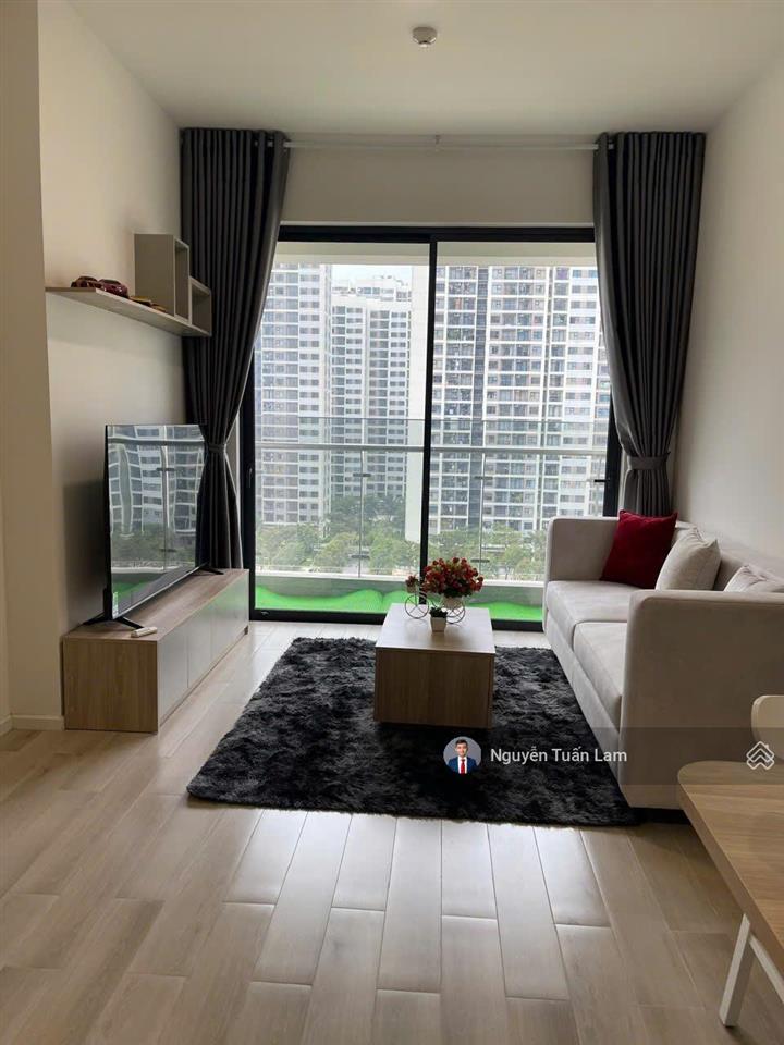 Cho thuê căn 2pn masteri centre point view thoáng, nội thất cao cấp, vị trí vượng khí  giá tốt