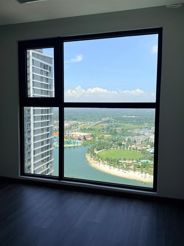 Cho thuê 3pn ntcb the opus one tại vinhomes grand park, quận 9