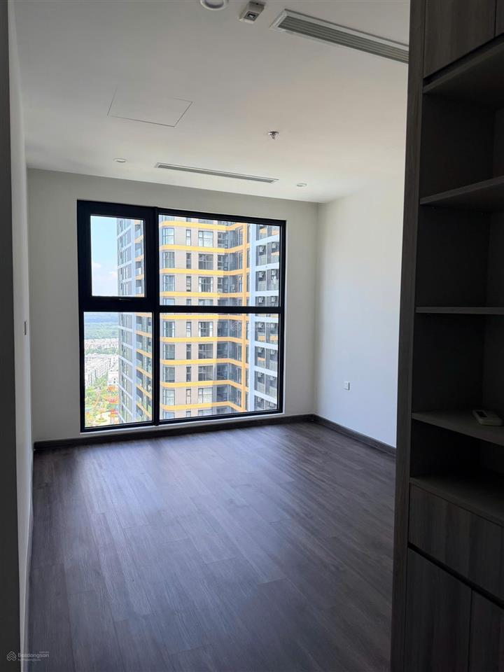 Cho thuê 3pn ntcb the opus one tại vinhomes grand park, quận 9