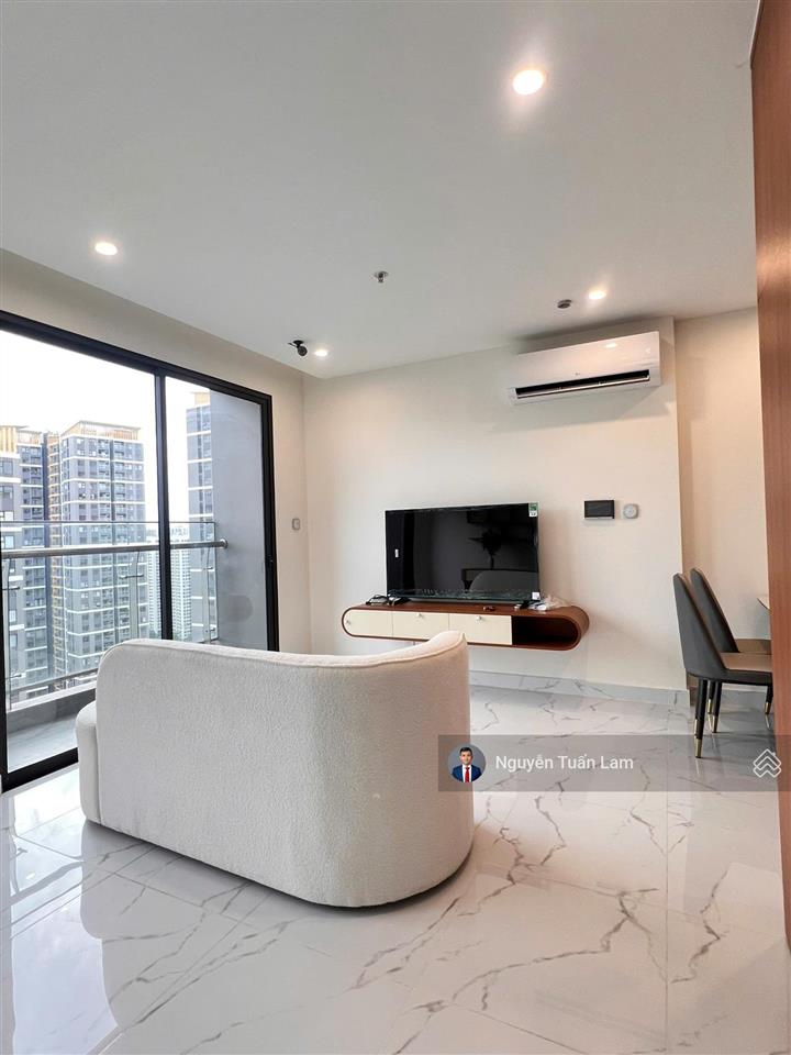 Cho thuê căn hộ 2pn+ cao cấp the beverly solari  view quảng trường, full nội thất, giao nhà ngay