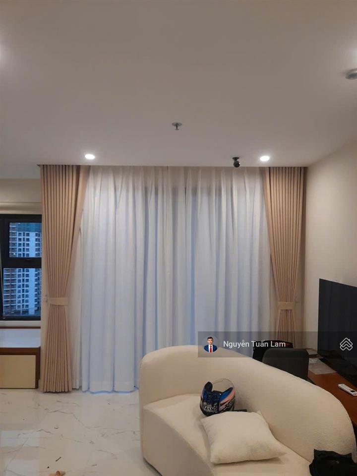 Cho thuê căn hộ 2pn+ cao cấp the beverly solari  view quảng trường, full nội thất, giao nhà ngay