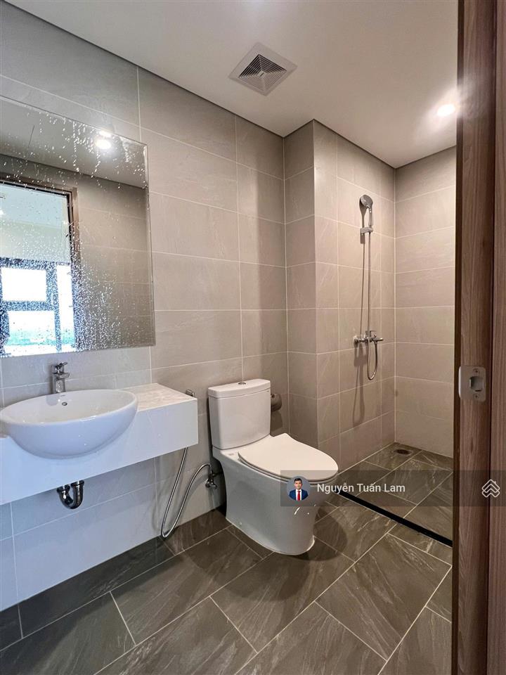 Cho thuê căn hộ 2pn+ cao cấp the beverly solari  view quảng trường, full nội thất, giao nhà ngay