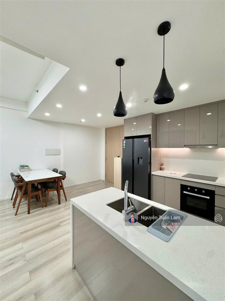 Cho thuê căn góc 2pn masteri centre point | view thoáng 2 mặt, full nt cao cấp, giá tốt cho t7