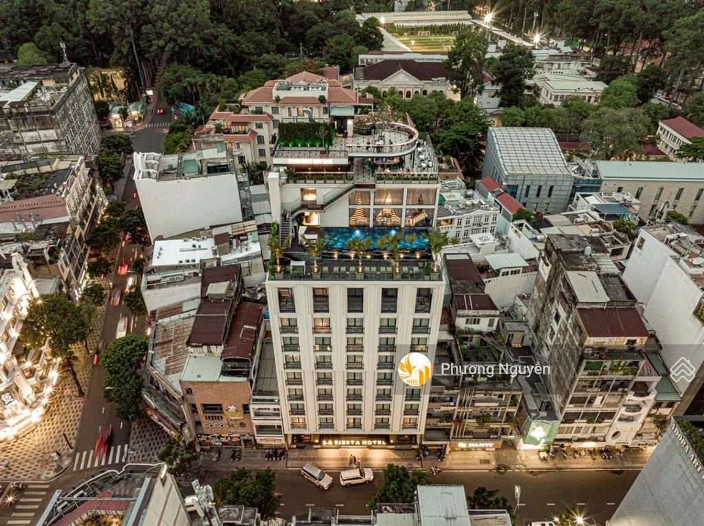 Q1 bán khách sạn 5 sao+ la sieta premium sg 100 phòng, 9 tầng (lý tự trọng)  1700 tỷ giá t7