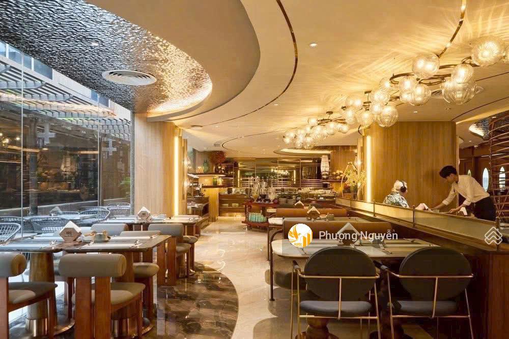 Khách sạn 4 sao kin hotel quận 1 12 tầng, 25x20m, 100 phòng, 1450 tỷ (11 thi sách p. bến nghé)