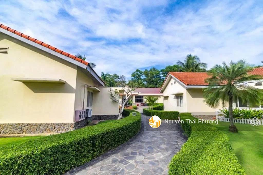 Chuyển nhượng sân golf top 10 đná  đồng nai golf resort 264ha, 27 lỗ, 100% cổ phần, 3130 tỷ