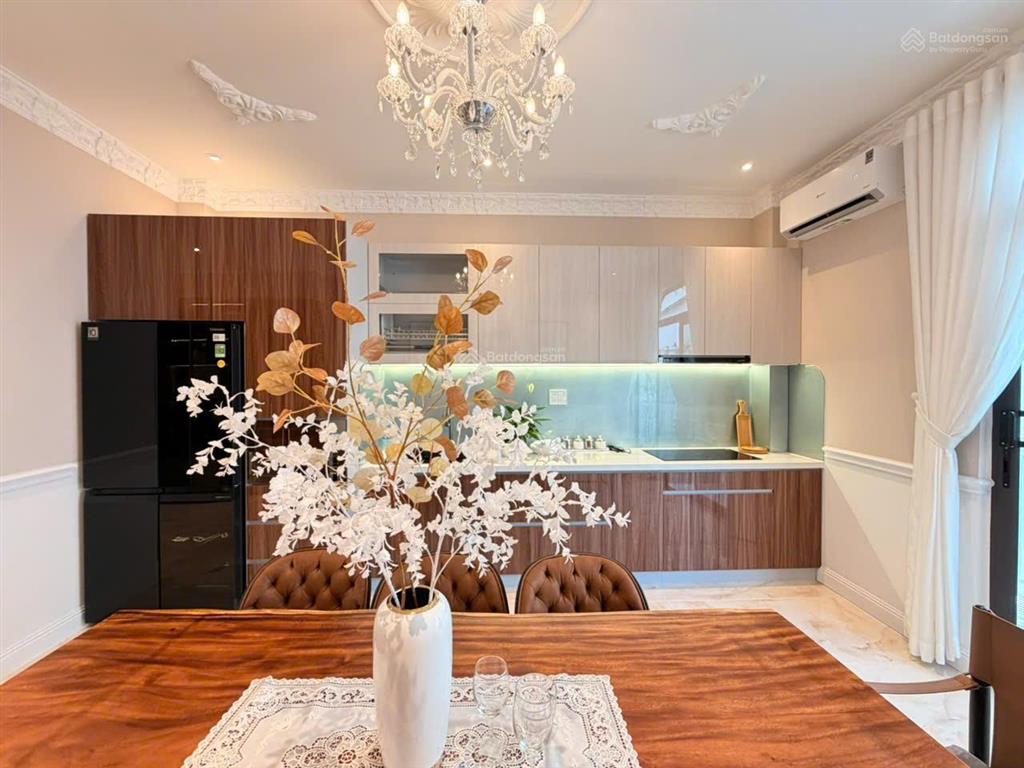 Chính chủ cần bán nhà mặt phố tại trần thị trọng, giá 17,9 tỷ, dt 80m2, hàng hiếm tại tân bình