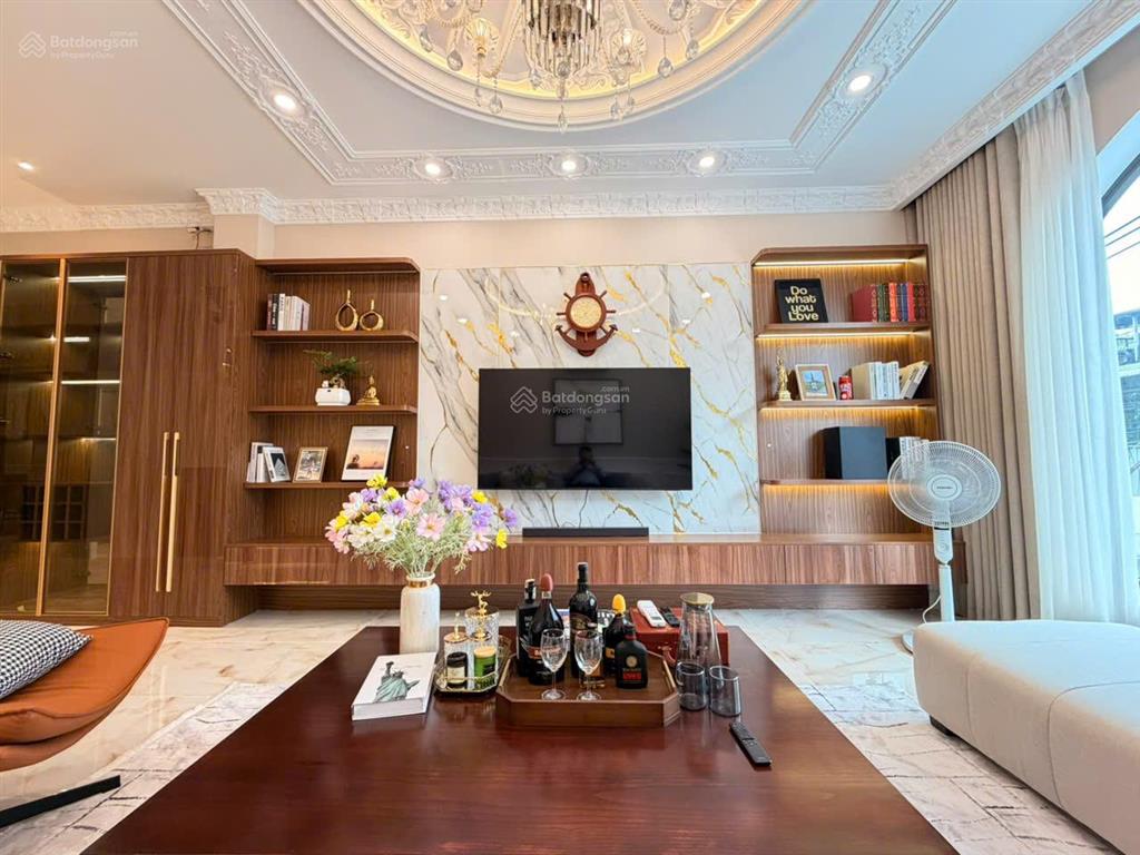 Chính chủ cần bán nhà mặt phố tại trần thị trọng, giá 17,9 tỷ, dt 80m2, hàng hiếm tại tân bình