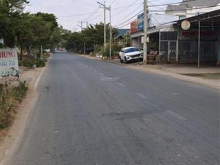 Bán đất full thổ cư đức trọng, cách sân bay liên khương 6km, 300m2, giá 2,9 tỷ. gần trường học, chợ