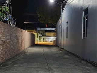 Bán đất gần chợ chỉ 1,6 tỷ. dt 210 m2 (7mx 30m), thổ cư 100 m2 tại xã đức trọng, tỉnh lâm đồng.