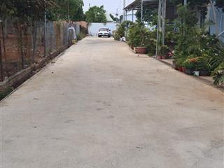 Bán đất 300m2 đức trọng, thổ cư 149m2, giá rẻ hơn 10%, gần ql20, sân bay, ở ngay đầu tư tốt