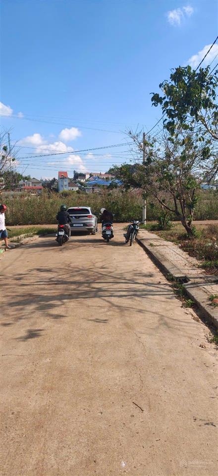 Bán đất thổ cư giá tốt đầu tư hoặc an cư tại xã đức trọng, lâm đồng gần mọi tiện ích, chỉ 1,05 tỷ.