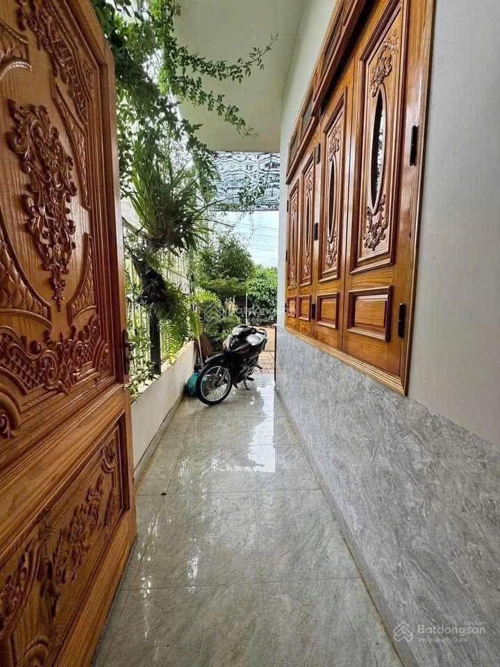 Bán nhà đẹp 2 tầng chỉ 1,75 tỷ gần sân bay liên khương, xã hiệp thạnh, tỉnh lâm đồng.