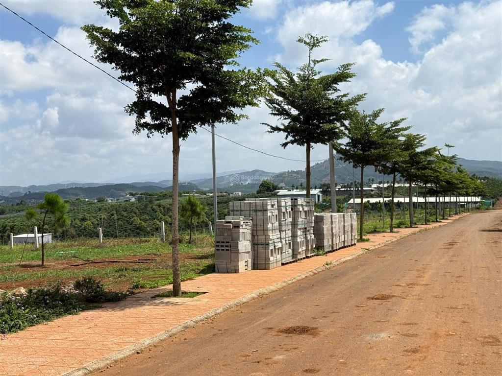 Bán đất thổ cư giá rẻ đầu tư chỉ 950 triệu, tại làng thanh bình, đức trọng, lâm đồng. gần mọi tiện