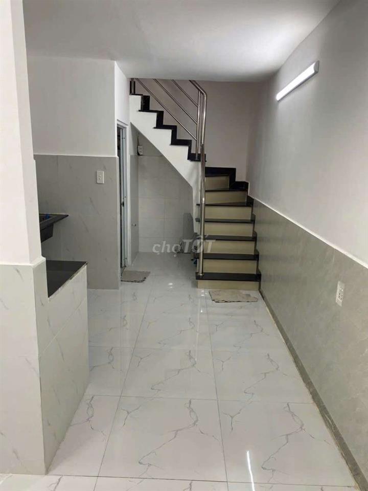 Bán nhà 2 tầng  Lê Văn Lương Phước Kiển 