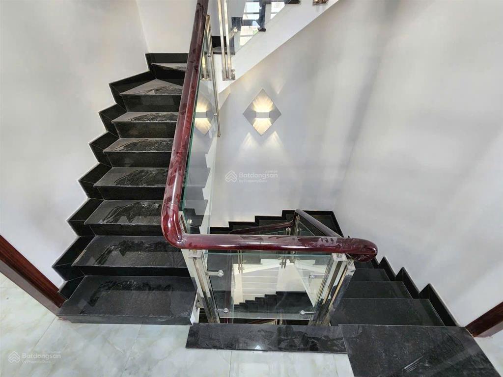 Bán nhà góc 2 mặt tiền cư xá phú lâm a  hậu giang, p12, q6 (4.2x18.3m)  trệt 3 lầu, sân thượng