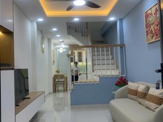 Bán nhà gần chợ bình tây, đường hậu giang, quận 6  dt3x11m  trệt 2 lầu. giá 5,6 tỷ