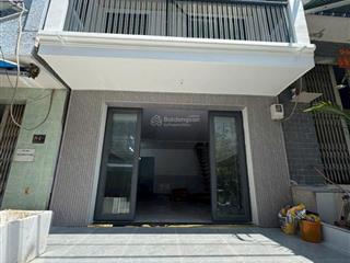 Bán nhà mtnb khu bình phú 2, p10, quận 6, dt 4x10m, trệt 1 lầu đúc, giá 6.5 tỷ