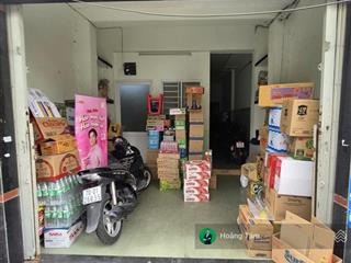 Bán nhà nở hậu hẻm 106 lạc long quân, p3, quận 11, sát đầm sen, dt4.5x20m, 3 tầng, giá 7.5 tỷ