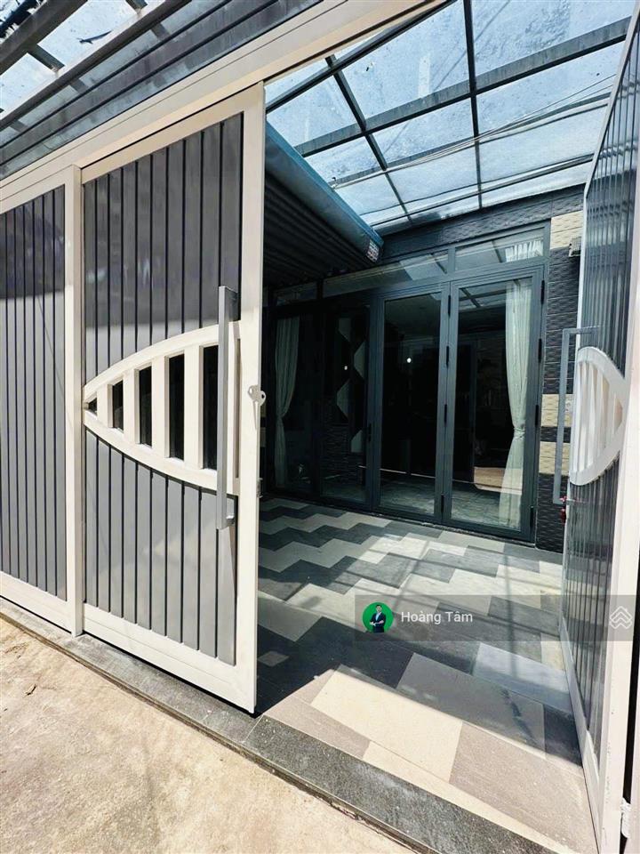 Bán nhà nở hậu hxh 5m an dương vương, quận 5. dt 5.7x15m. 2 tầng full nội thất, giá 13.3 tỷ