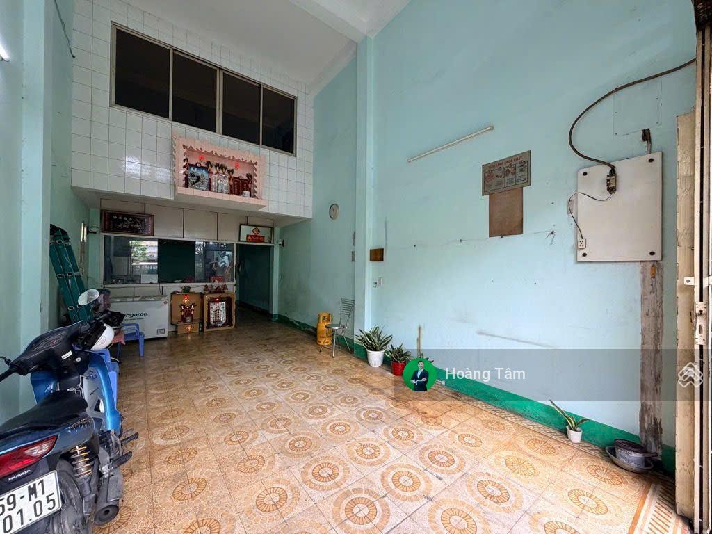 Bán nhà mặt tiền nguyễn chí thanh, quận 11, dt4x33m, 4 tầng, giá 24 tỷ