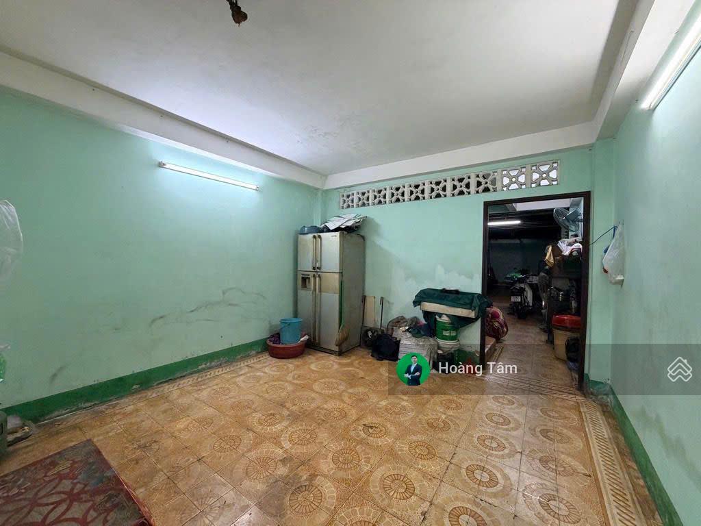 Bán nhà mặt tiền nguyễn chí thanh, quận 11, dt4x33m, 4 tầng, giá 24 tỷ